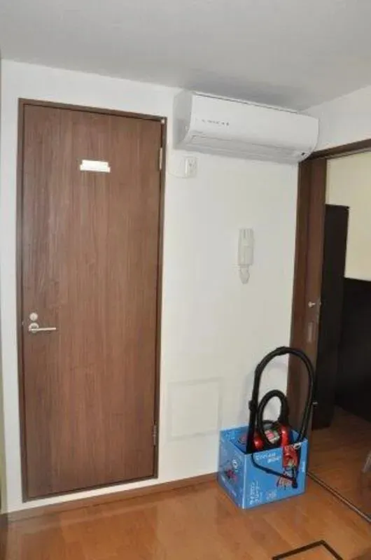 {"ja":null,"en":null,"zh-TW":null,"ru":null}