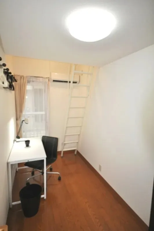 {"ja":null,"en":null,"zh-TW":null,"ru":null}