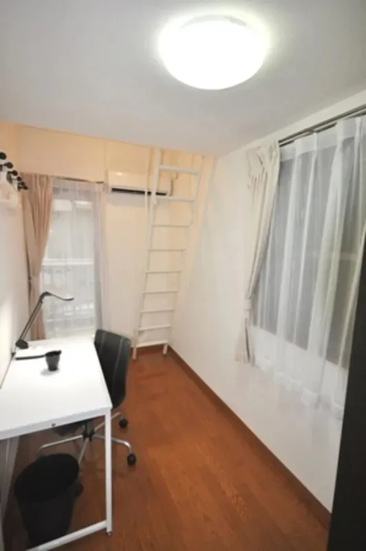 {"ja":null,"en":null,"zh-TW":null,"ru":null}