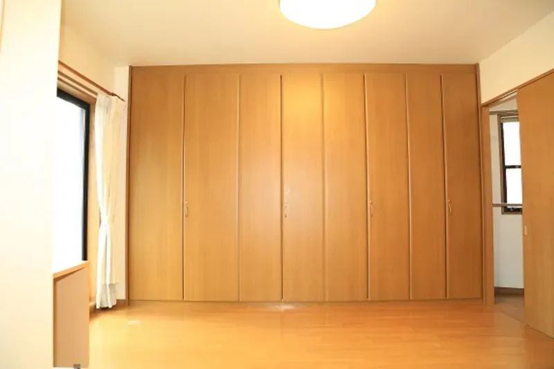 {"ja":null,"en":null,"zh-TW":null,"ru":null}